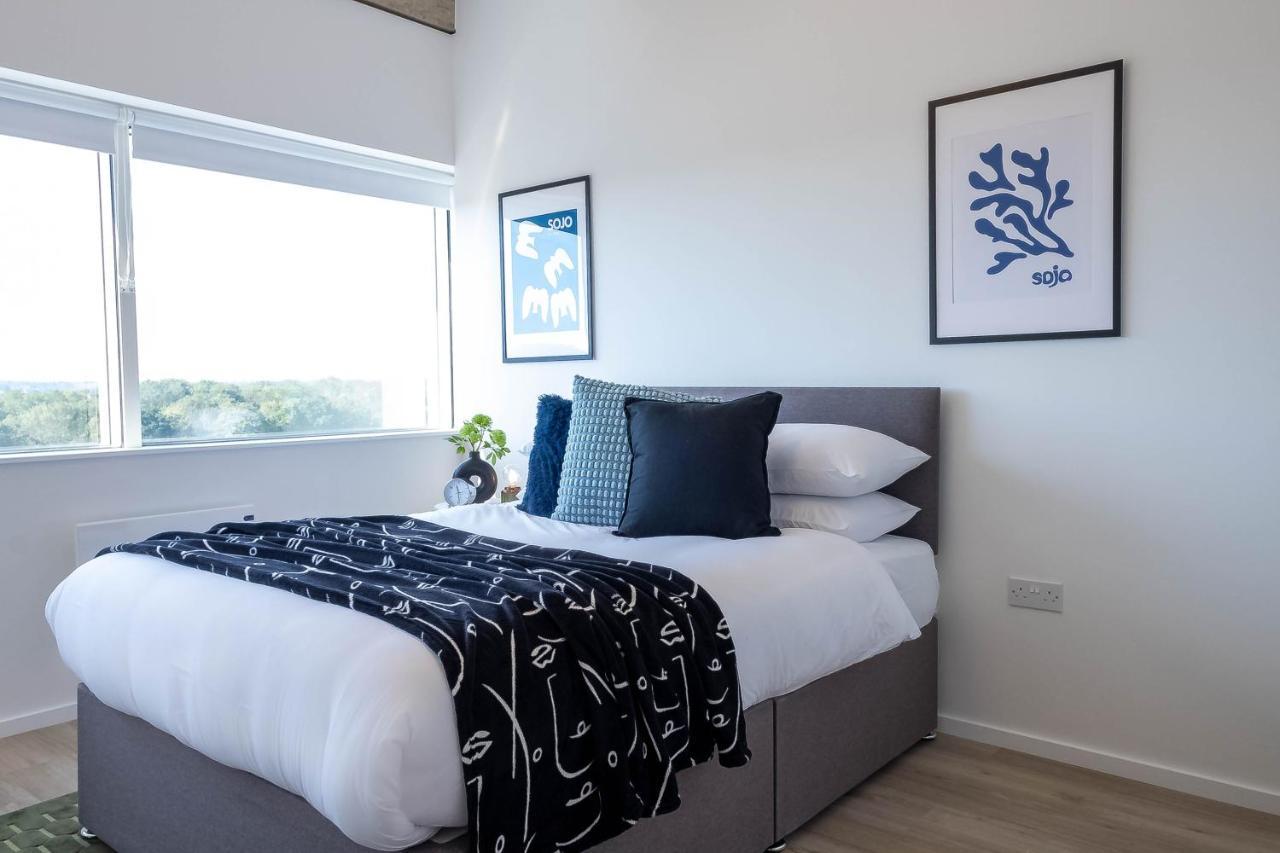 Stunning City View Apartments In Milton Keynes Central Location Free Parking Zewnętrze zdjęcie